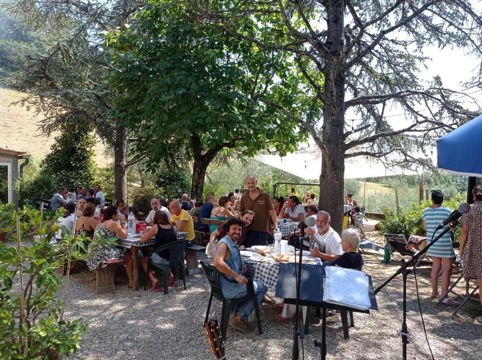 Ala Di Maniero In Agriturismo Valdrago In Toscana, Nel Verde Mugello Sulle Colline Di Firenze Борго Сан Лоренцо Екстериор снимка